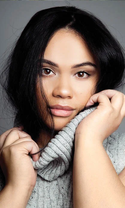 CLOEY HEIGHT 169 | BUST 125 | WAIST 117 | HIP 160