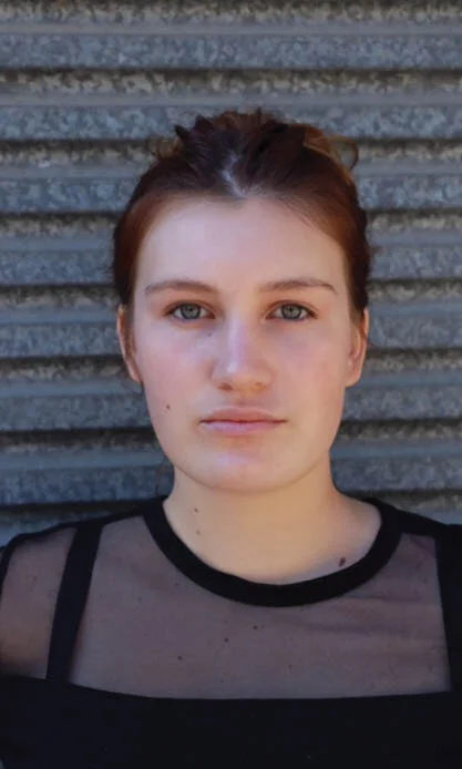 DAISY HEIGHT 175 | BUST 97 | WAIST 81 | HIP 100