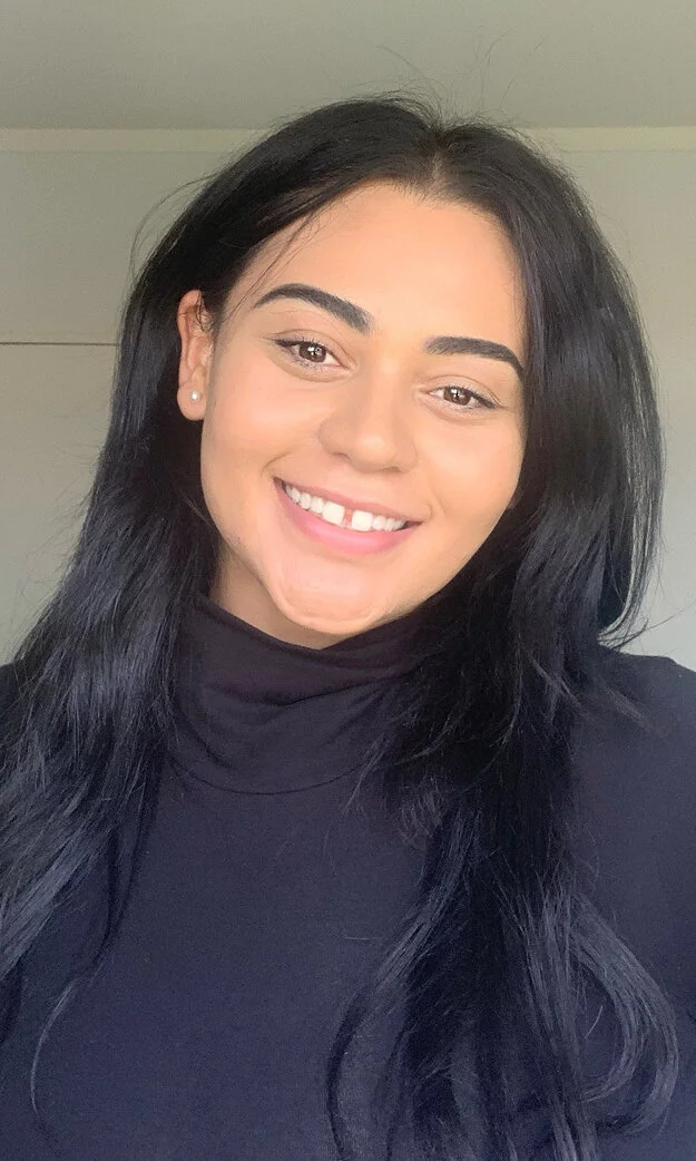 ELLEN HEIGHT 177 | BUST 116 | WAIST 97 | HIP – 127 &nbsp;