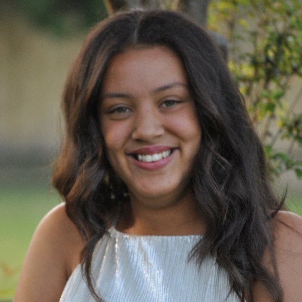 STACEY / 14 / AKL